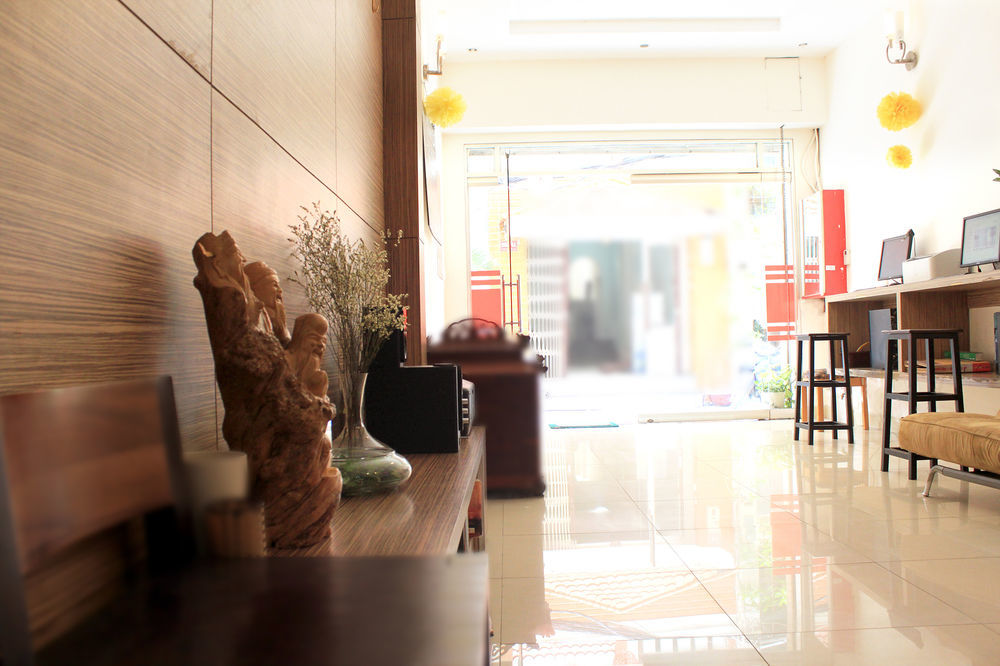 Giang Son 2 Hotel Хошимин Экстерьер фото