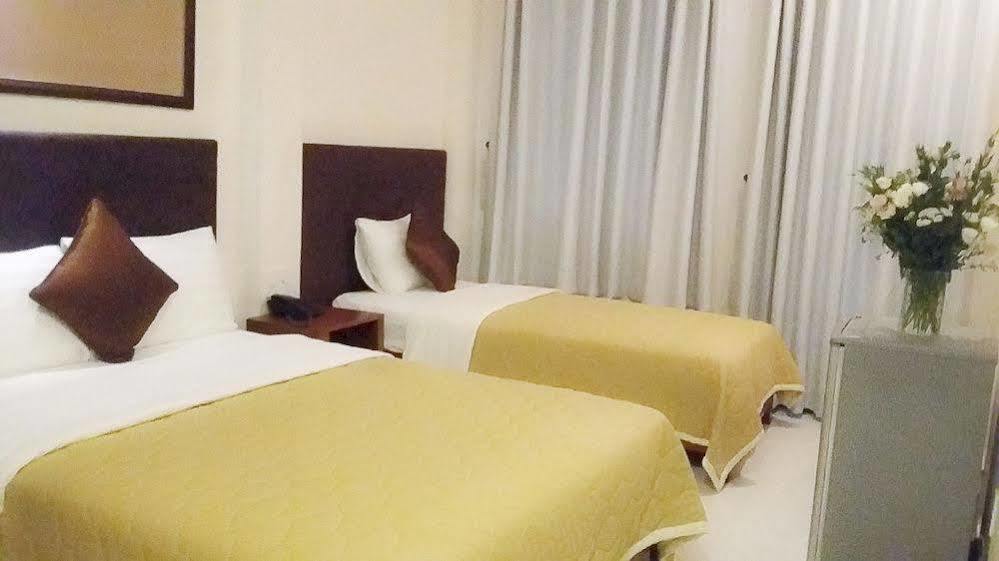 Giang Son 2 Hotel Хошимин Экстерьер фото