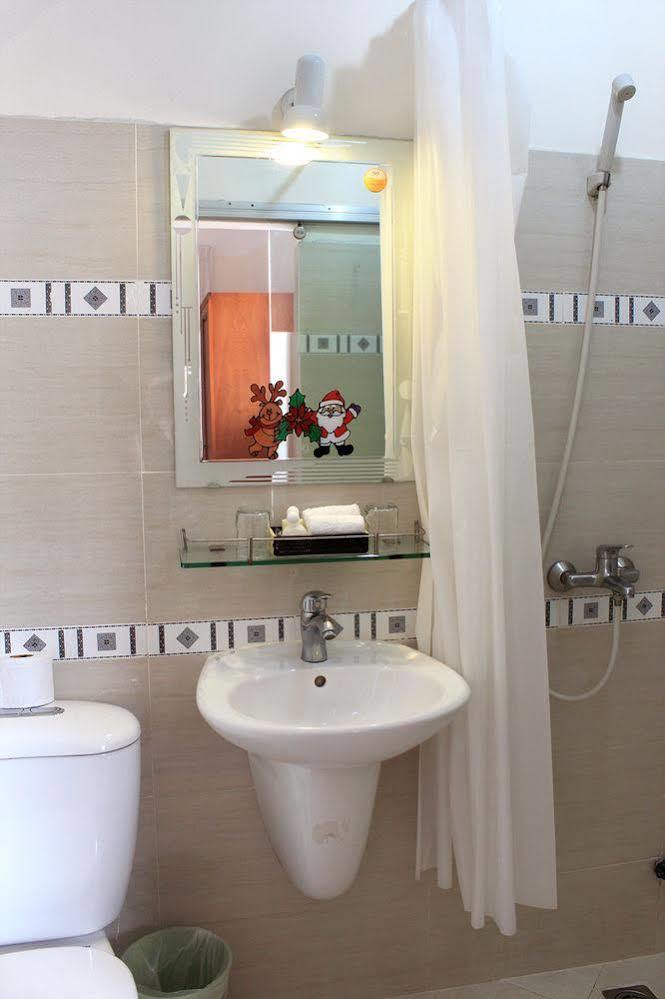 Giang Son 2 Hotel Хошимин Экстерьер фото