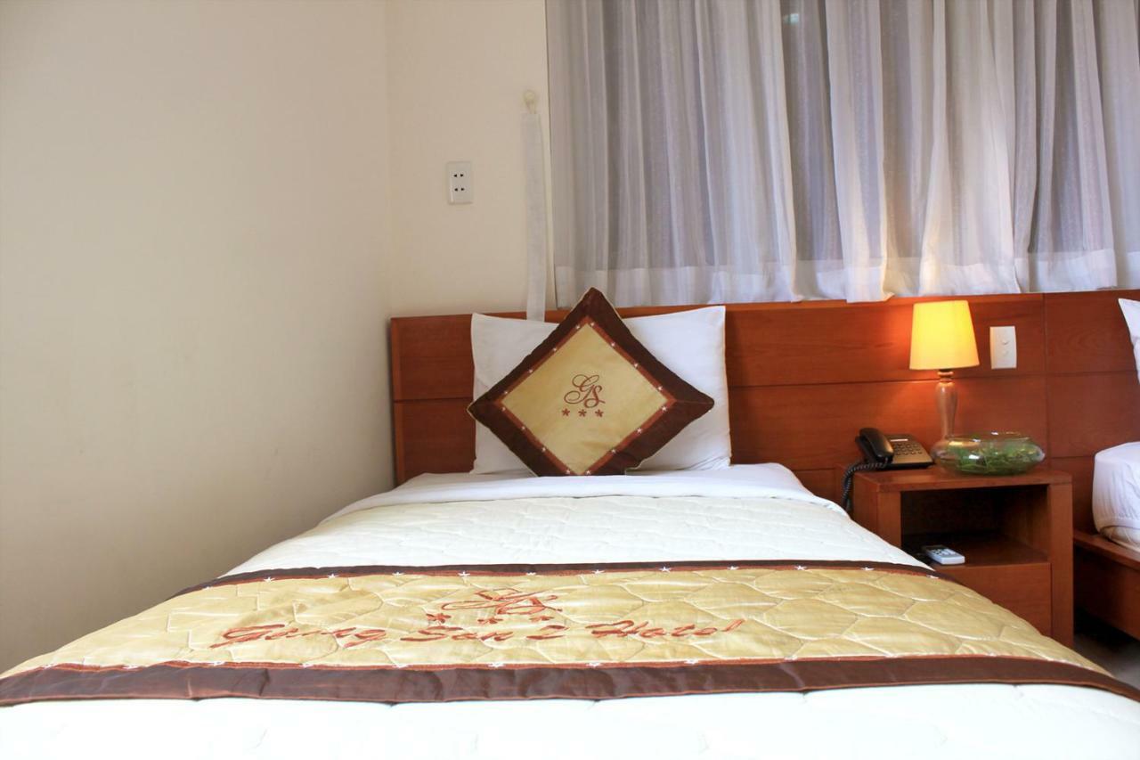 Giang Son 2 Hotel Хошимин Экстерьер фото