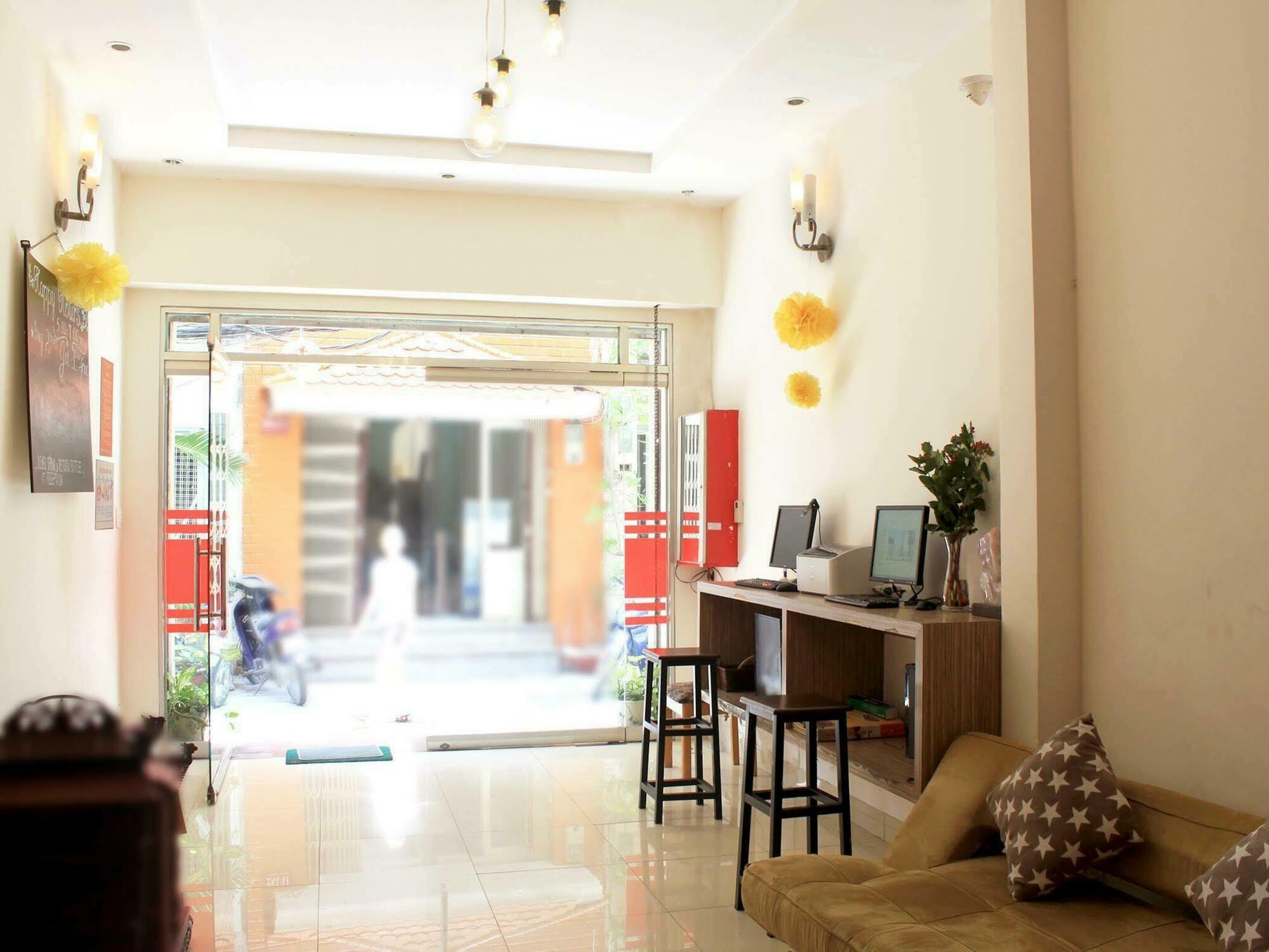 Giang Son 2 Hotel Хошимин Экстерьер фото
