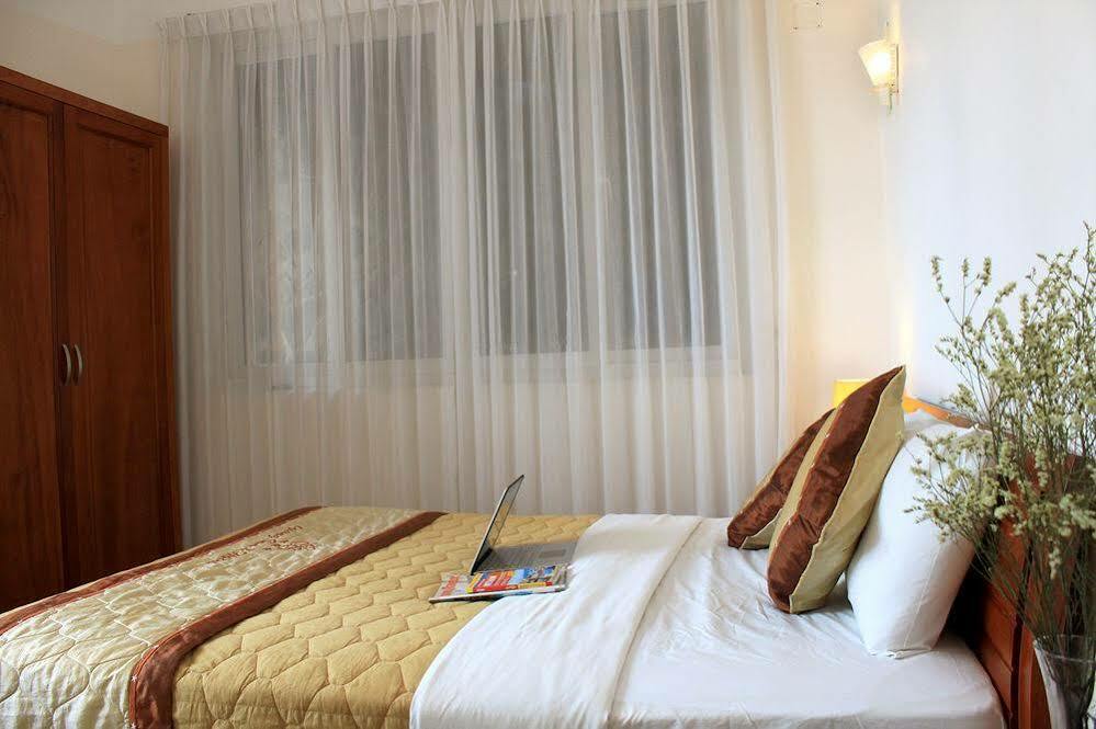 Giang Son 2 Hotel Хошимин Экстерьер фото
